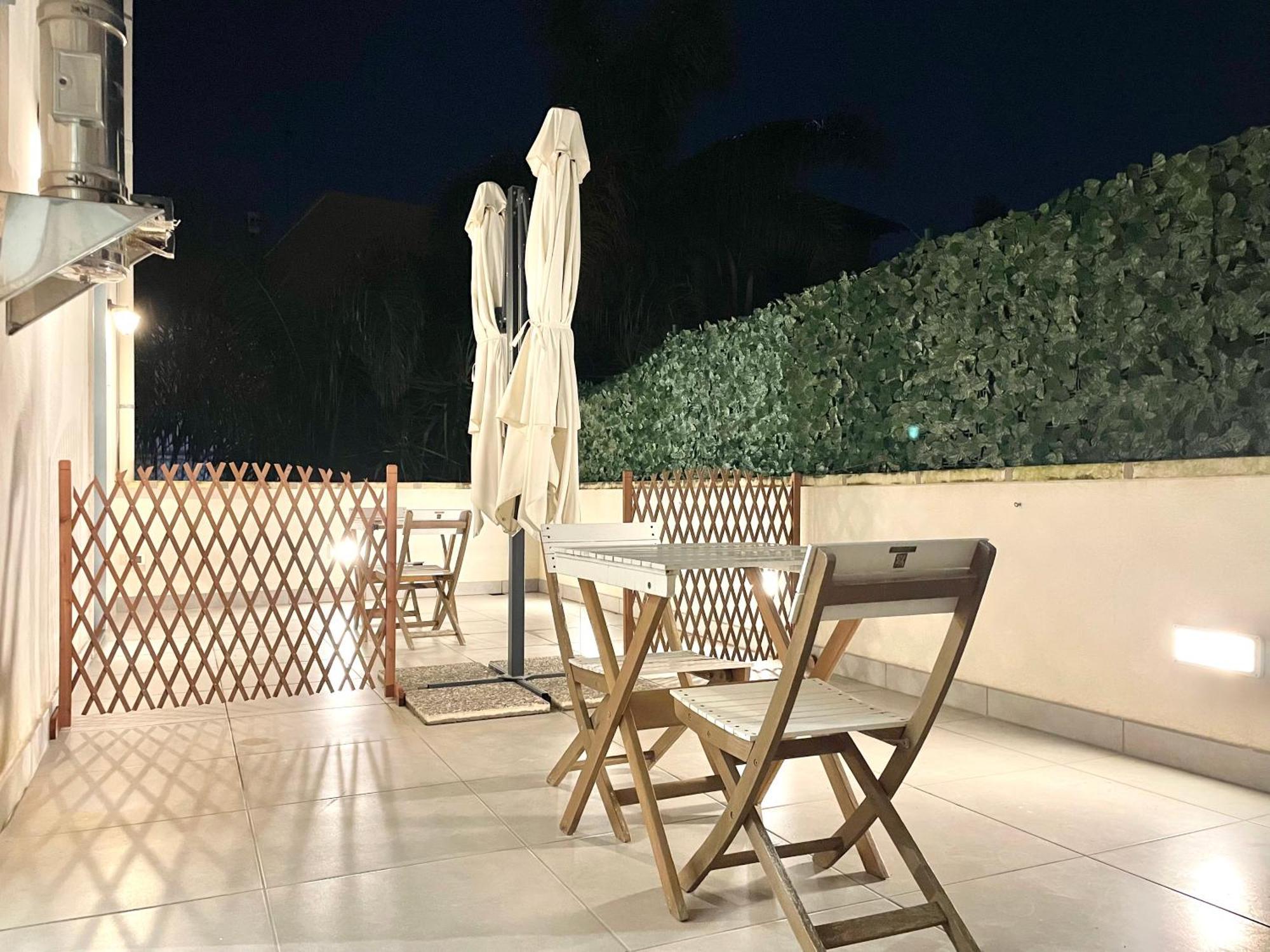 Le Porte Di Lecce Suites Zewnętrze zdjęcie